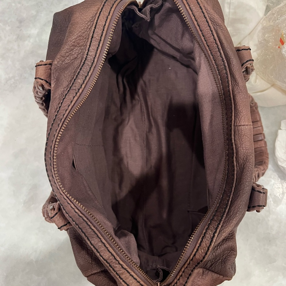 Liebeskind Taupe Leather Interior - Picture 4 of 5
